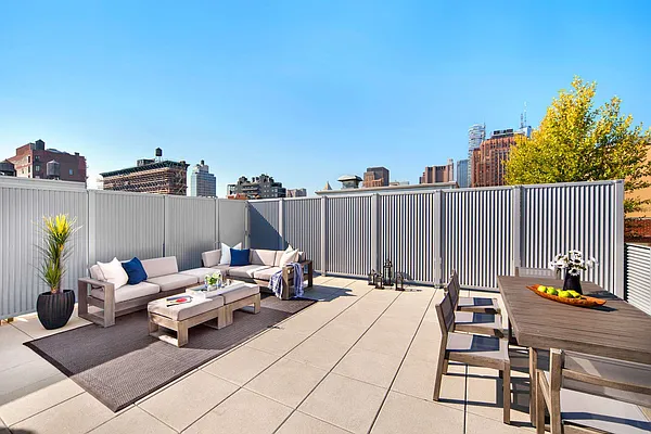 Sold by Stribling | media 30