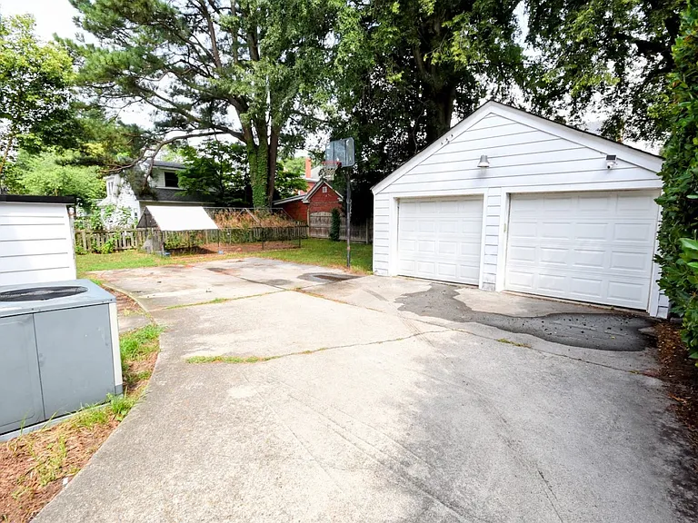 1330 Monterey Ave #1 — Photo 35