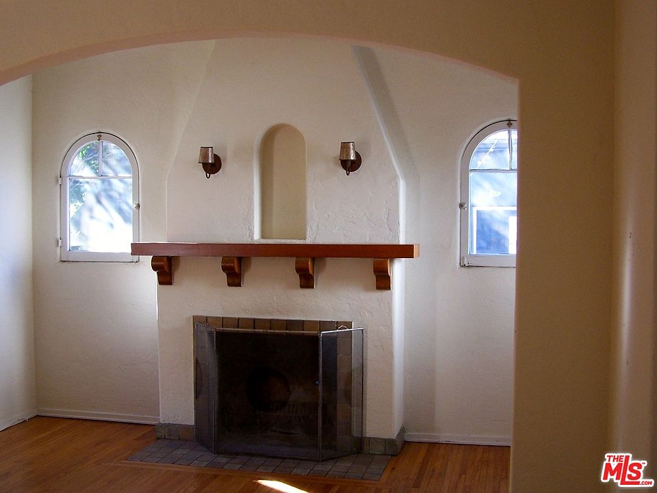 1st image of 1821 Silver Lake Blvd