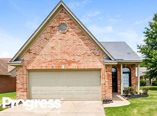 7341 Pecan Meadow Dr W, Olive Branch, MS 38654