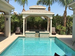 2310 N Hermosa Dr, Palm Springs, CA 92262