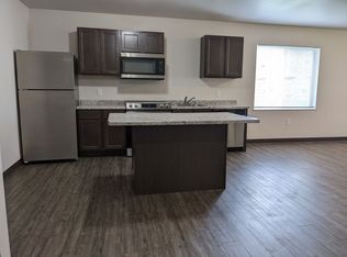 1303 1st St W #302, Thief River Falls, MN 56701