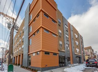 301 70th St #204, Guttenberg, NJ 07093
