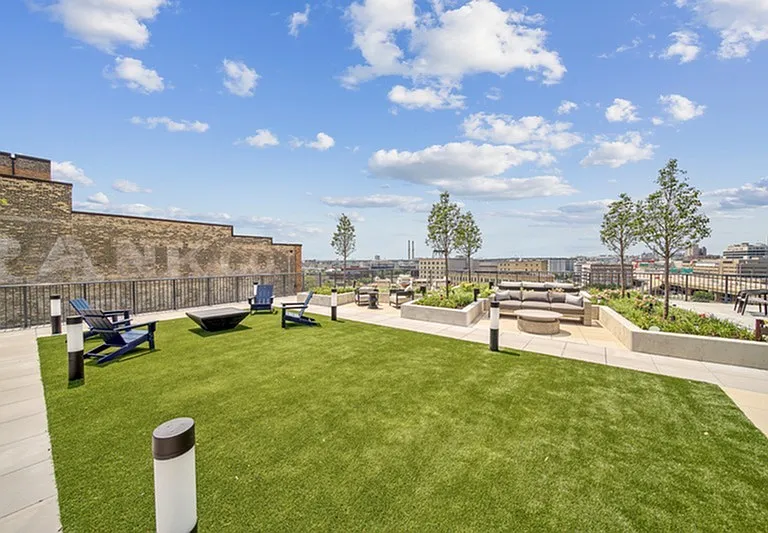 Green, grounded, and gathering-ready _ a peaceful outdoor spot made for strolls and slow moments.