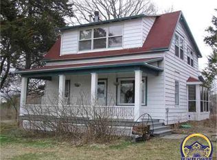 10248 S Topeka Blvd, Wakarusa, KS 66546