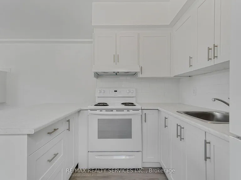 104 Sherman Ave S #4 — Photo 6