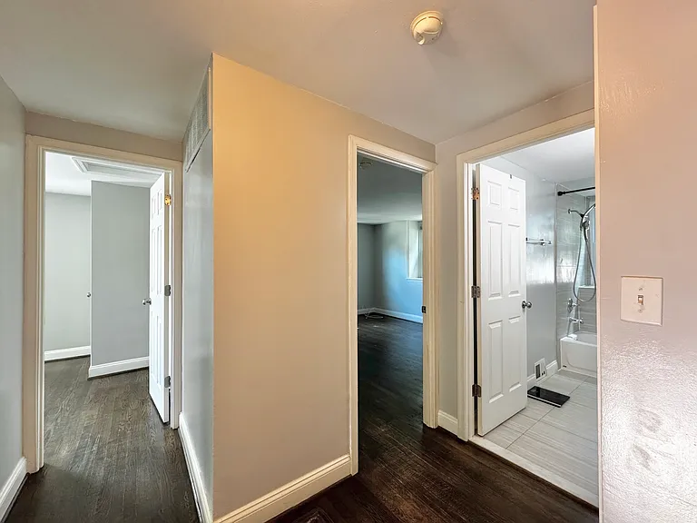 7617 Allendale Dr — Photo 33