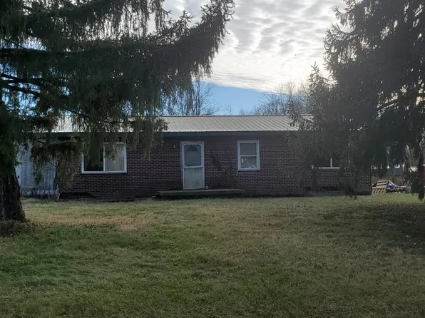 1202 Yankeetown Rd, Hamersville, OH 45130