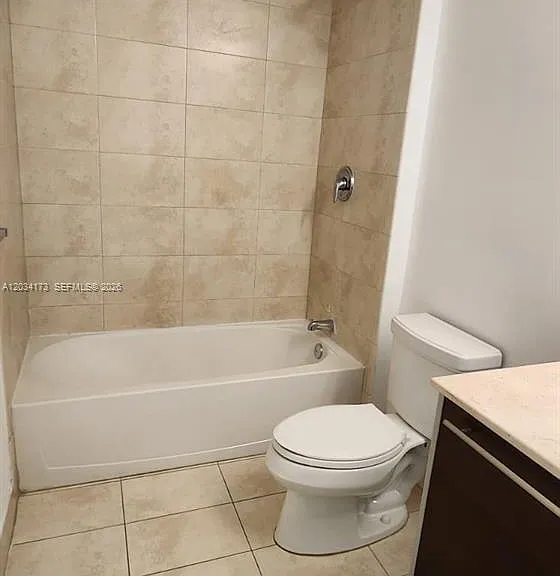 1900 N Bayshore Dr #3019 — Photo 10