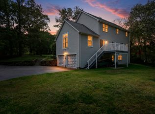 11 Old Farm Rd, Douglas, MA 01516