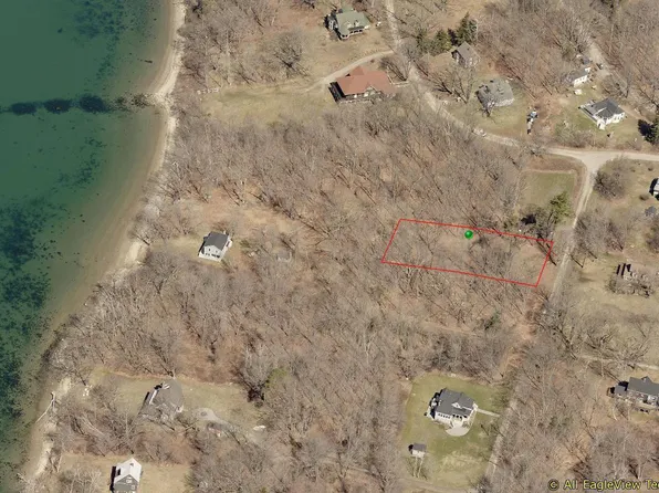 0 spring, Portland, ME 04109