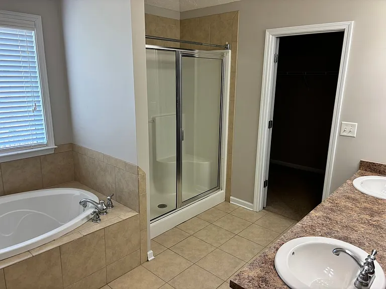 9017 Sante Fe Ct — Photo 15