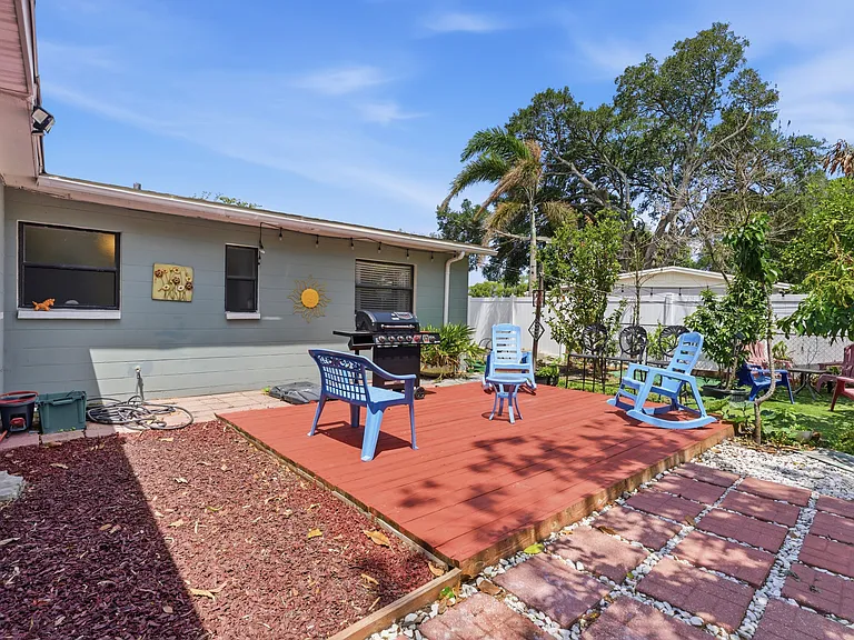 6403 Paddock Ave — Photo 18