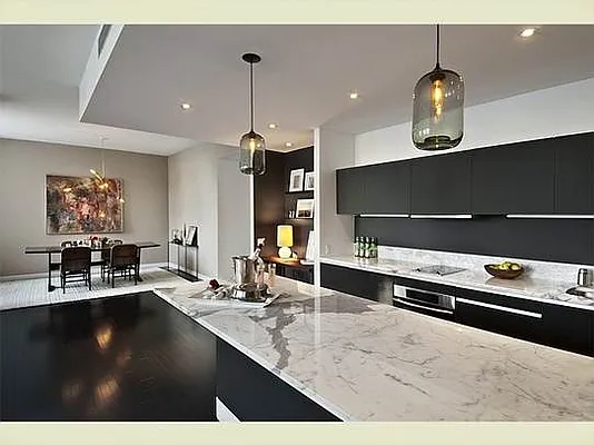 Sold by Stribling | media 2