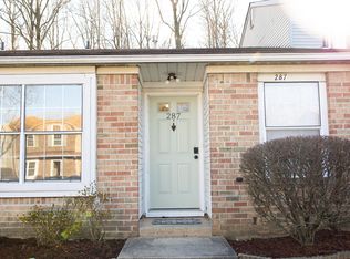 287 Constitution Cir, North Brunswick, NJ 08902