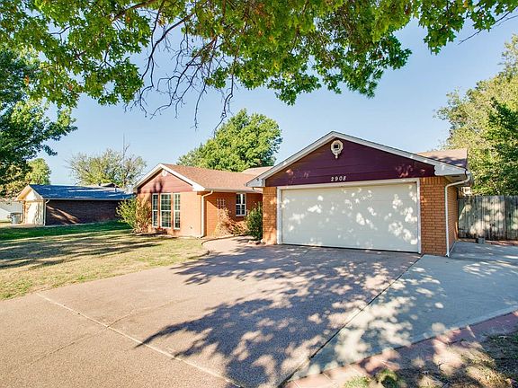 3rd image of 2908 Sunnybrook Ln