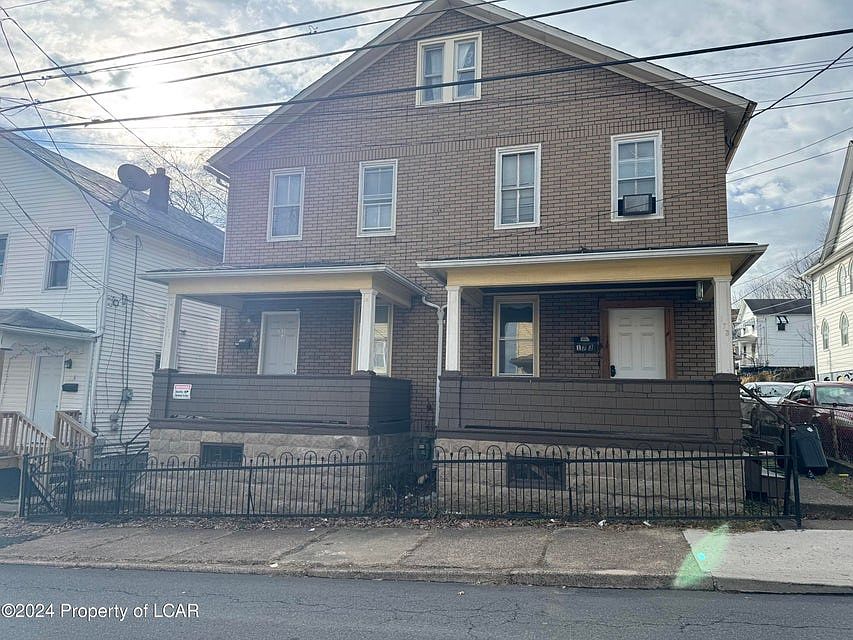 1st image of 173 Franklin St #173