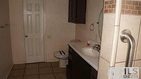 4th image of 2582 County Road 4106