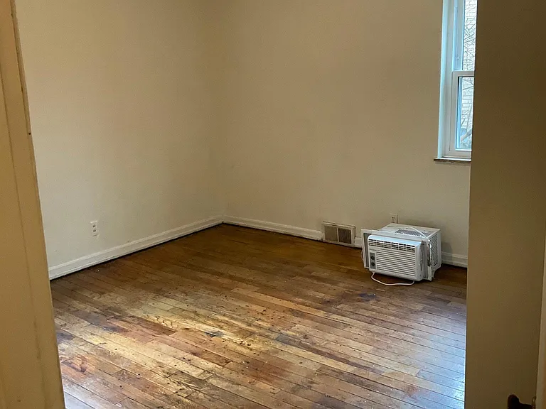 1117 Clearbrook Dr #1 — Photo 10