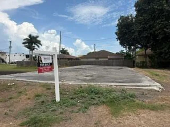 4 SW SW Street, Belle Glade, FL 33430