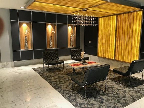 4th image of 231H Park Plaza Dr #231H