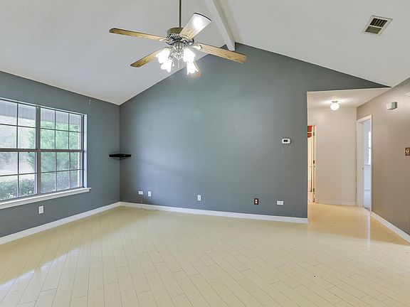5th image of 15347 Northwood Hills Dr