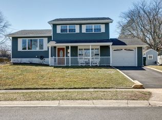42 Pennsylvania Ave, Jackson, NJ 08527