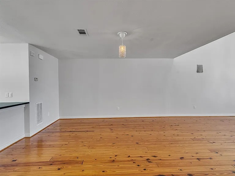 6935 Yellowstone Way Dr — Photo 24