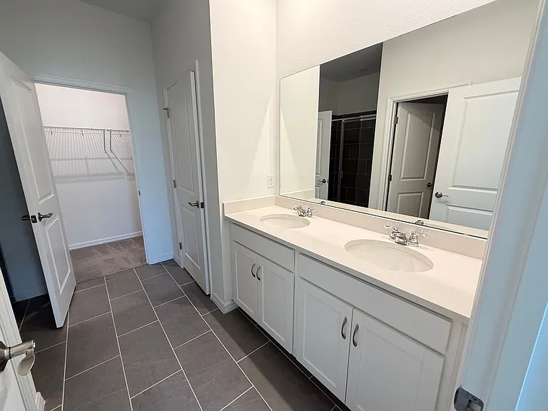 405 Eventide Ave — Photo 13