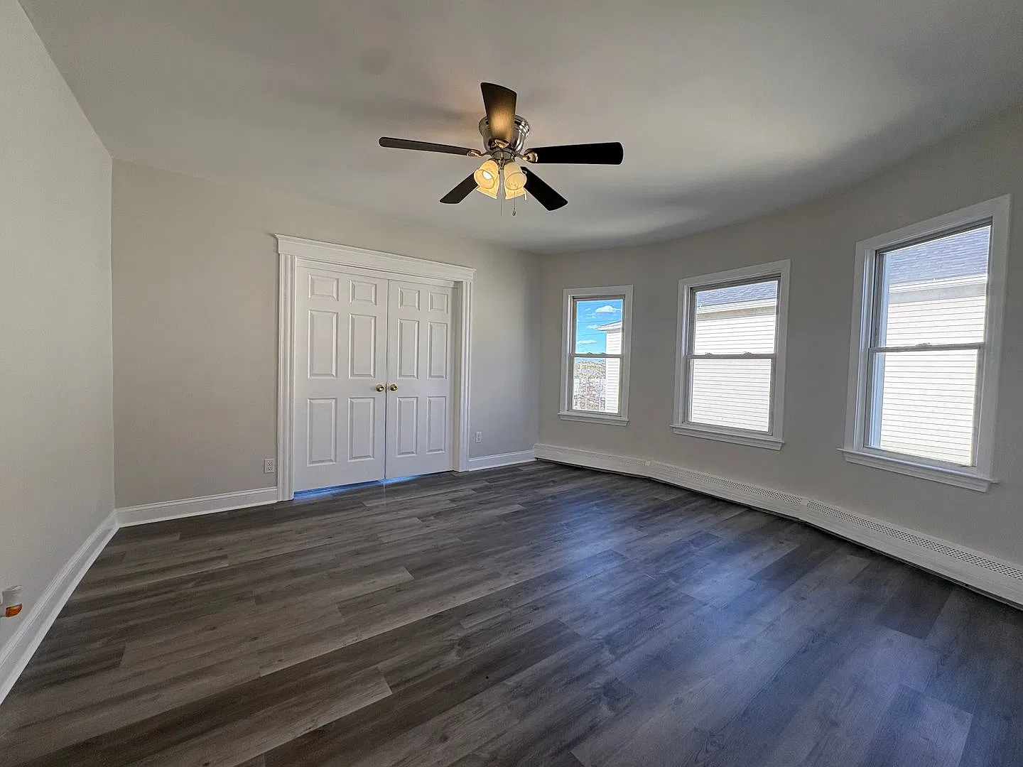 680 W Main Street - Blue Pod — Photo 2