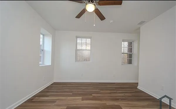 1615 Prentice St — Photo 10