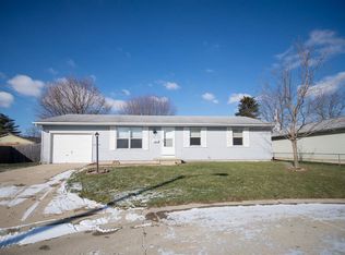 370 Ruth St, Huntington, IN 46750