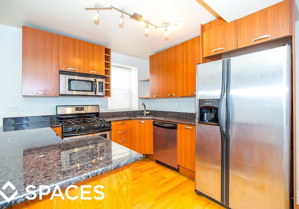 1st image of 2453 W Sunnyside Ave #Gdn