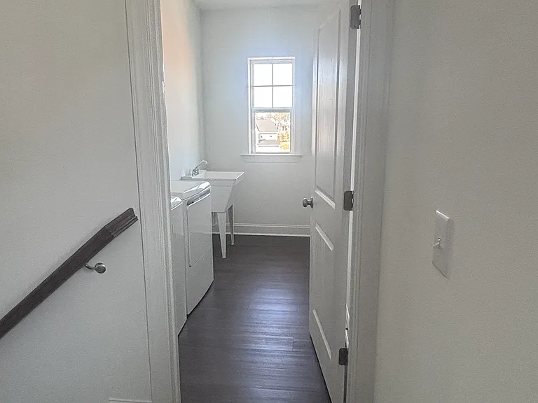 937 Crossbill Dr — Photo 16