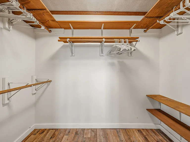 25263 N Highway 281 — Photo 18
