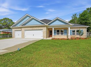 368 Coral Dr, Fort Walton Beach, FL 32548