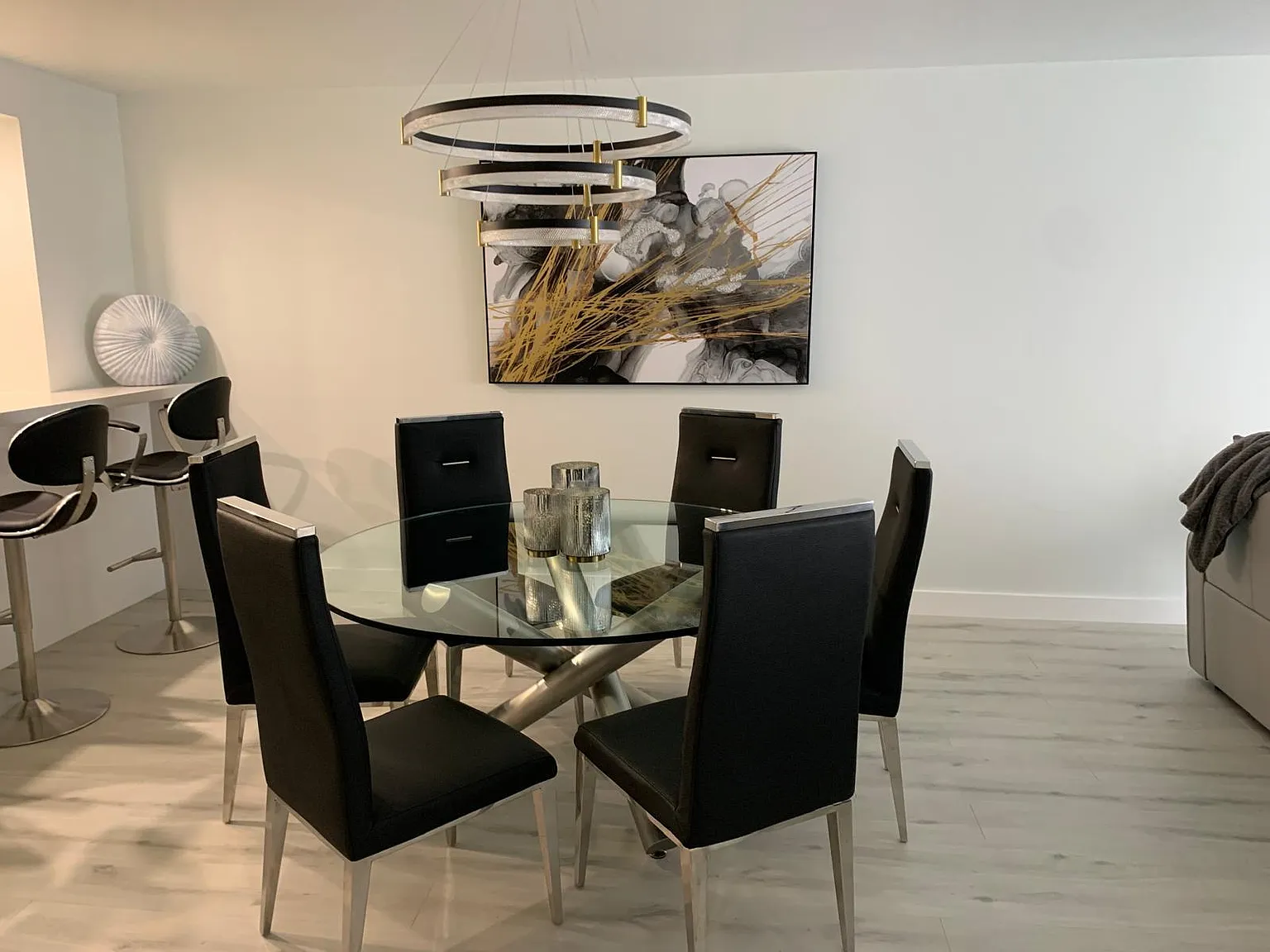 2 bed, 2.0 bath, 1292 sqft, $3,500 — Photo 4