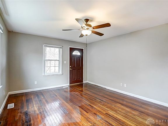4th image of 1620 W High St