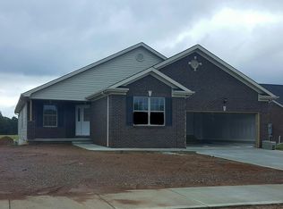 219 Sangria Dr, Vine Grove, KY 40175