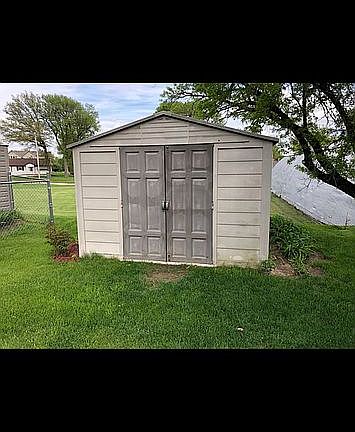 4th image of 306 Oak Ave