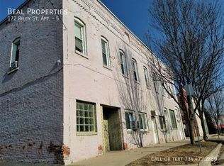 172 Riley St APT 5, Dundee, MI 48131