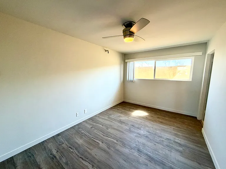 116 Main St #2 — Photo 8