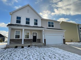 2347 Oakwood Ln, Lowell, IN 46356