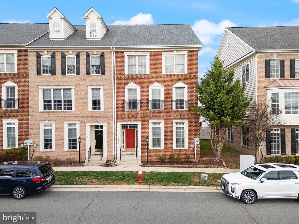1st image of 42496 Legacy Park Dr