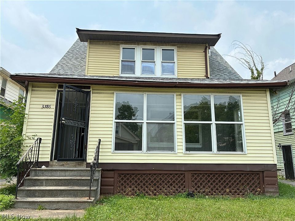 1st image of 3586 E 112th St