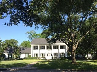 12 Inwood Oaks Dr, Houston, TX 77024