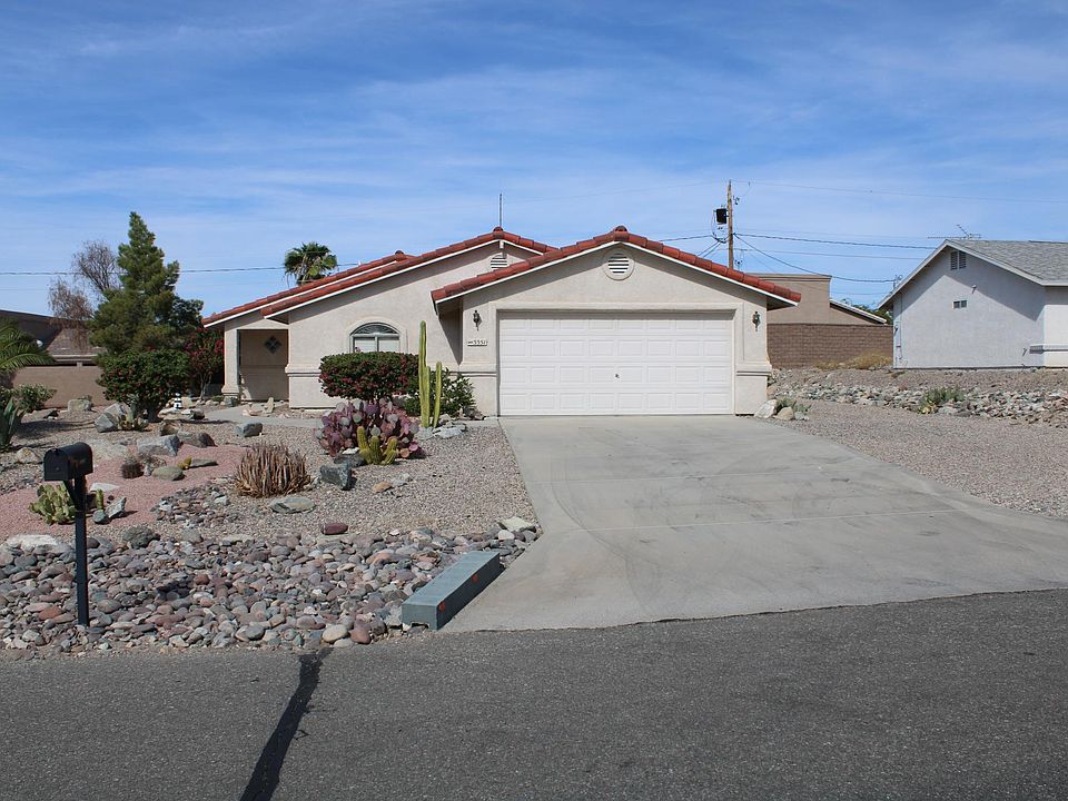 1st image of 3351 Palmtree Dr