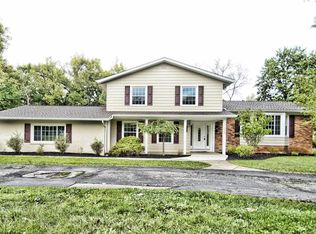 31049 S Woodland Rd, Pepper Pike, OH 44124