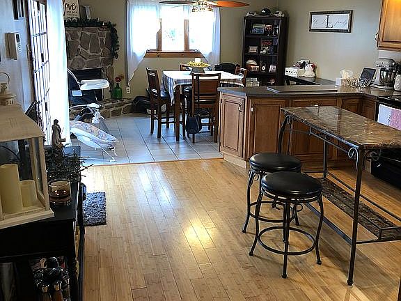Kitchen and dining room 