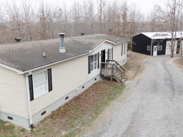 2037 Trace Creek Rd, Centerville, TN 37033